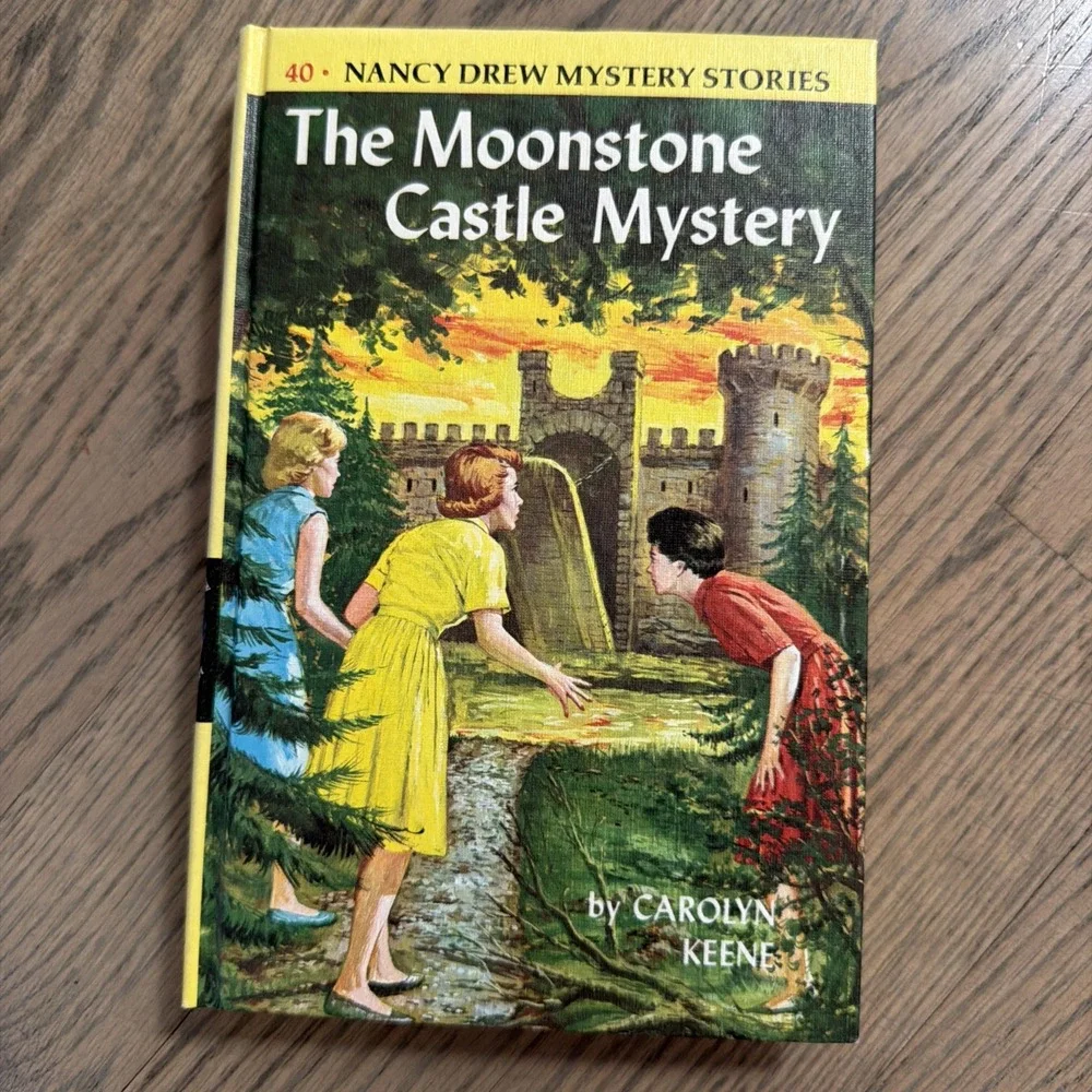 Nancy Drew - The Moonstone‎ Castle Mystery #40 Early Edition~Near Fine 1963